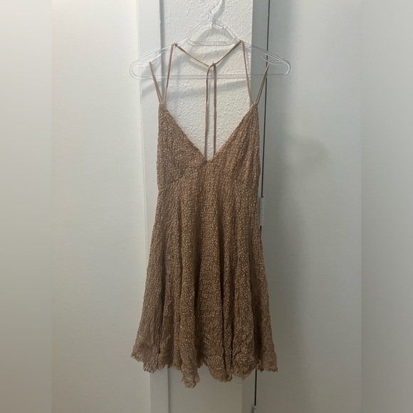 Kimchi blue lace dress - Picture 6 of 6